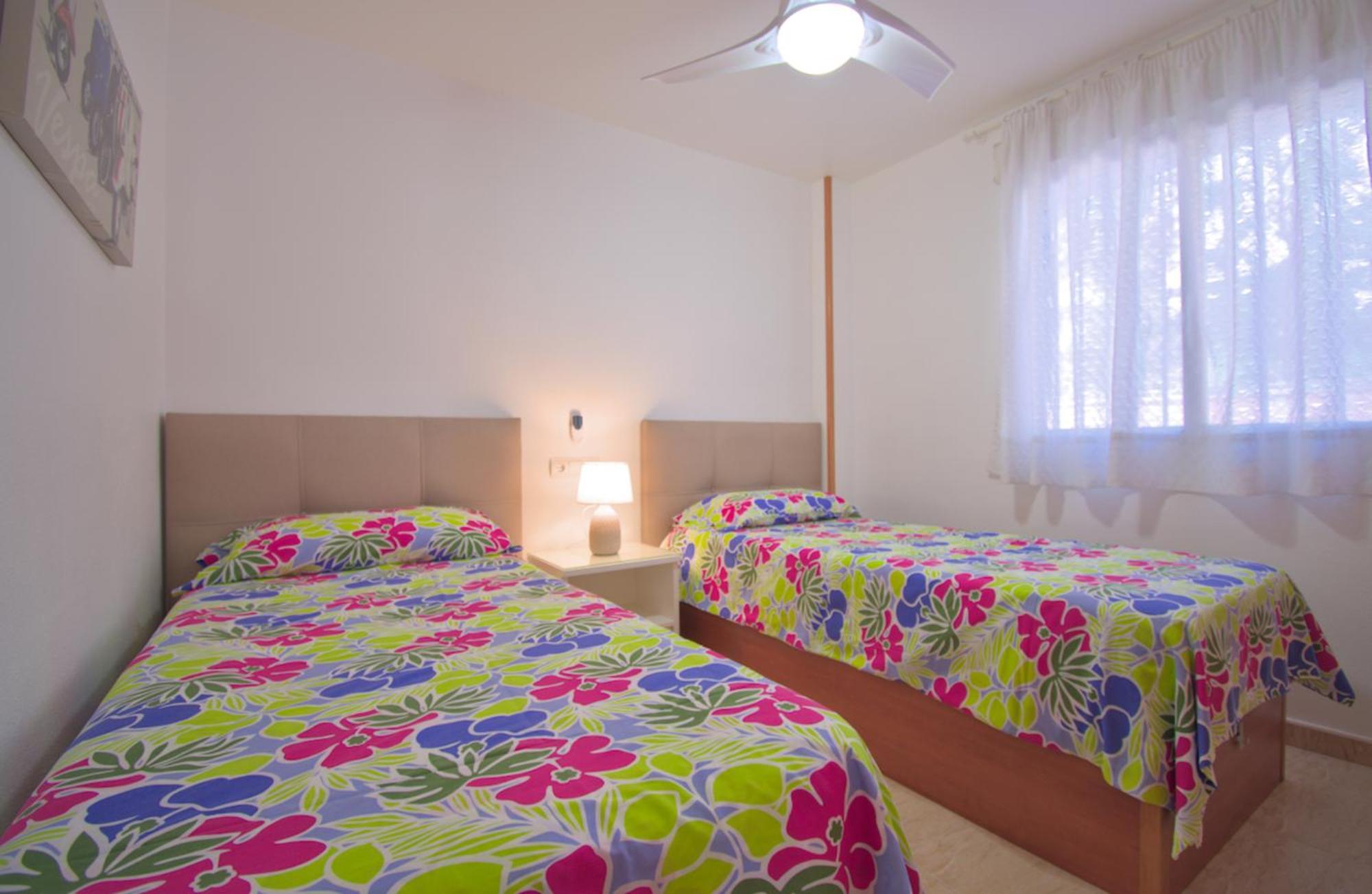 Castillo Playa By Edeal Homes 데니아 외부 사진