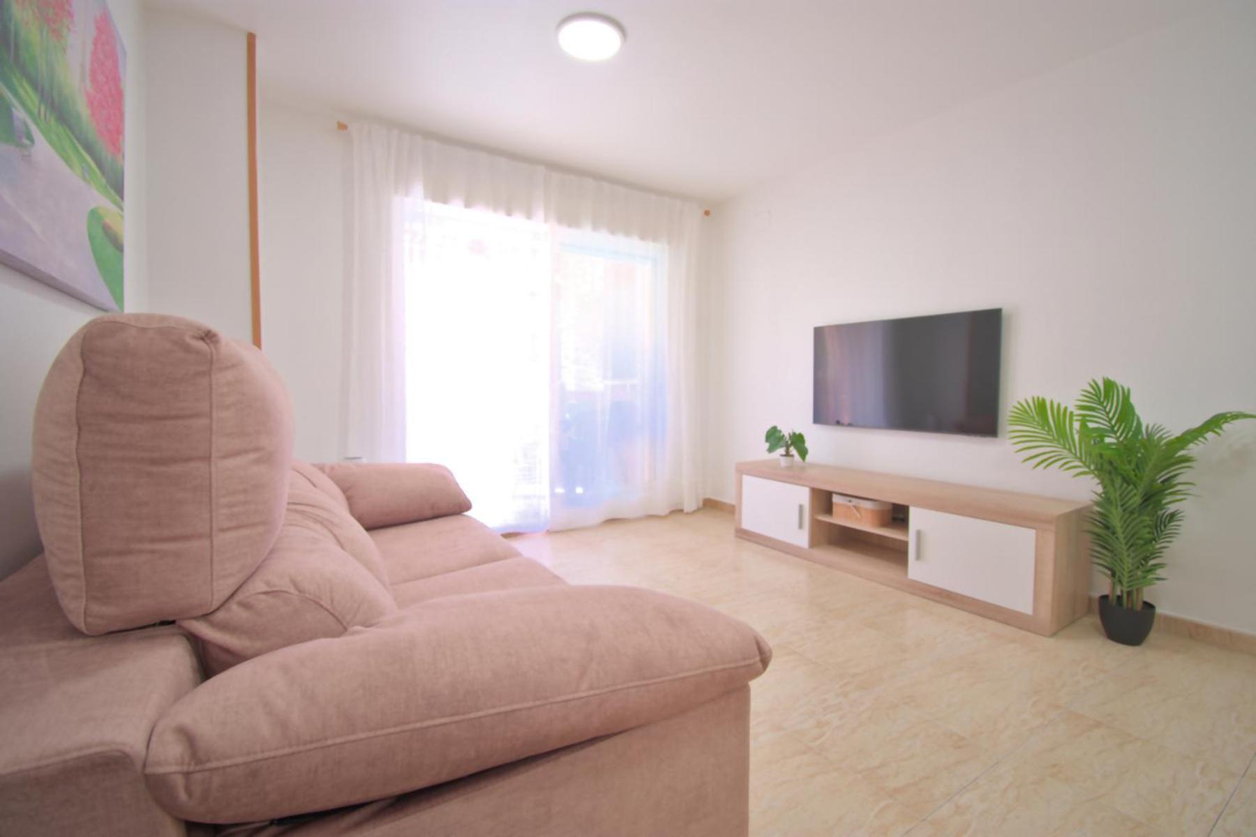 Castillo Playa By Edeal Homes 데니아 외부 사진
