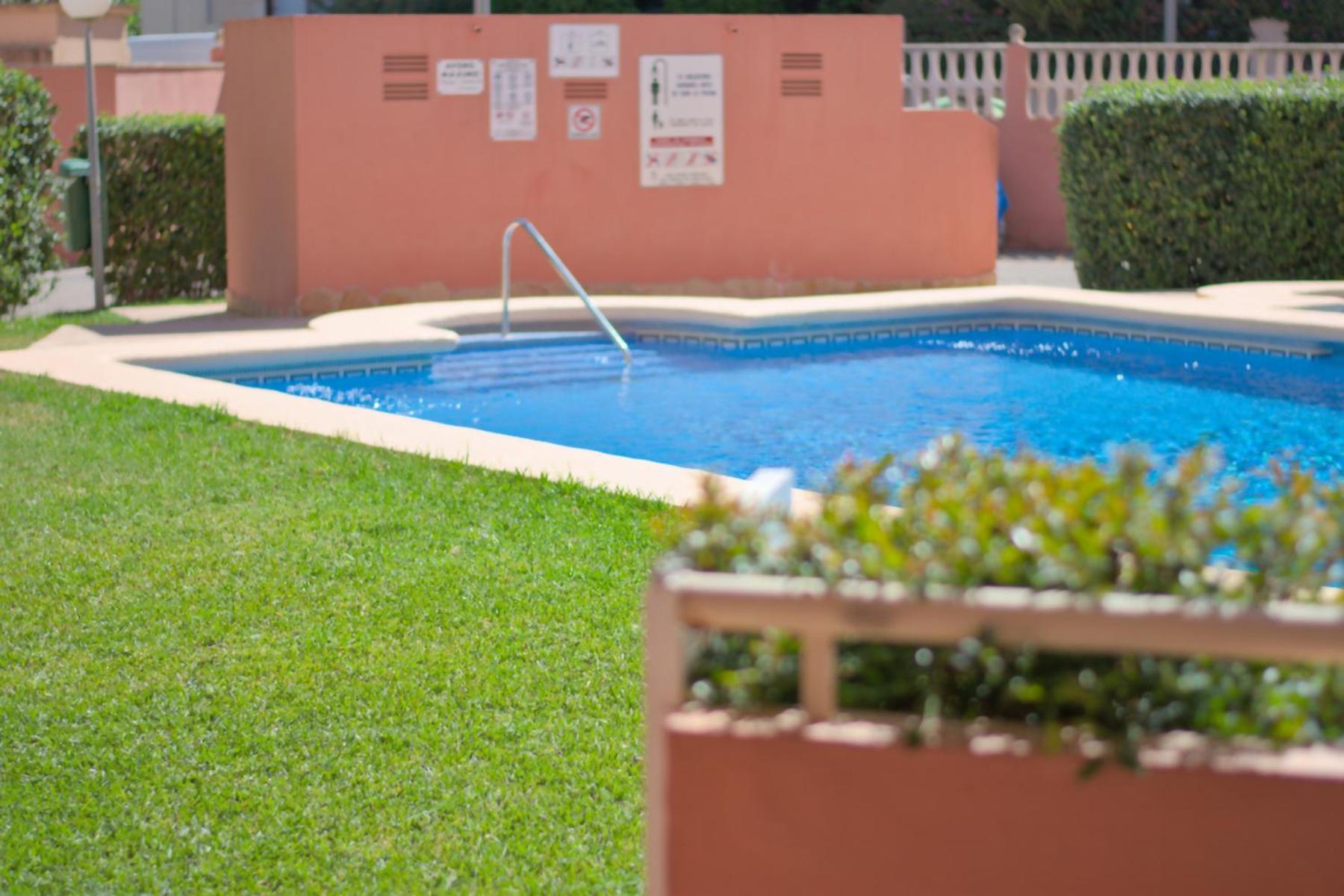 Castillo Playa By Edeal Homes 데니아 외부 사진