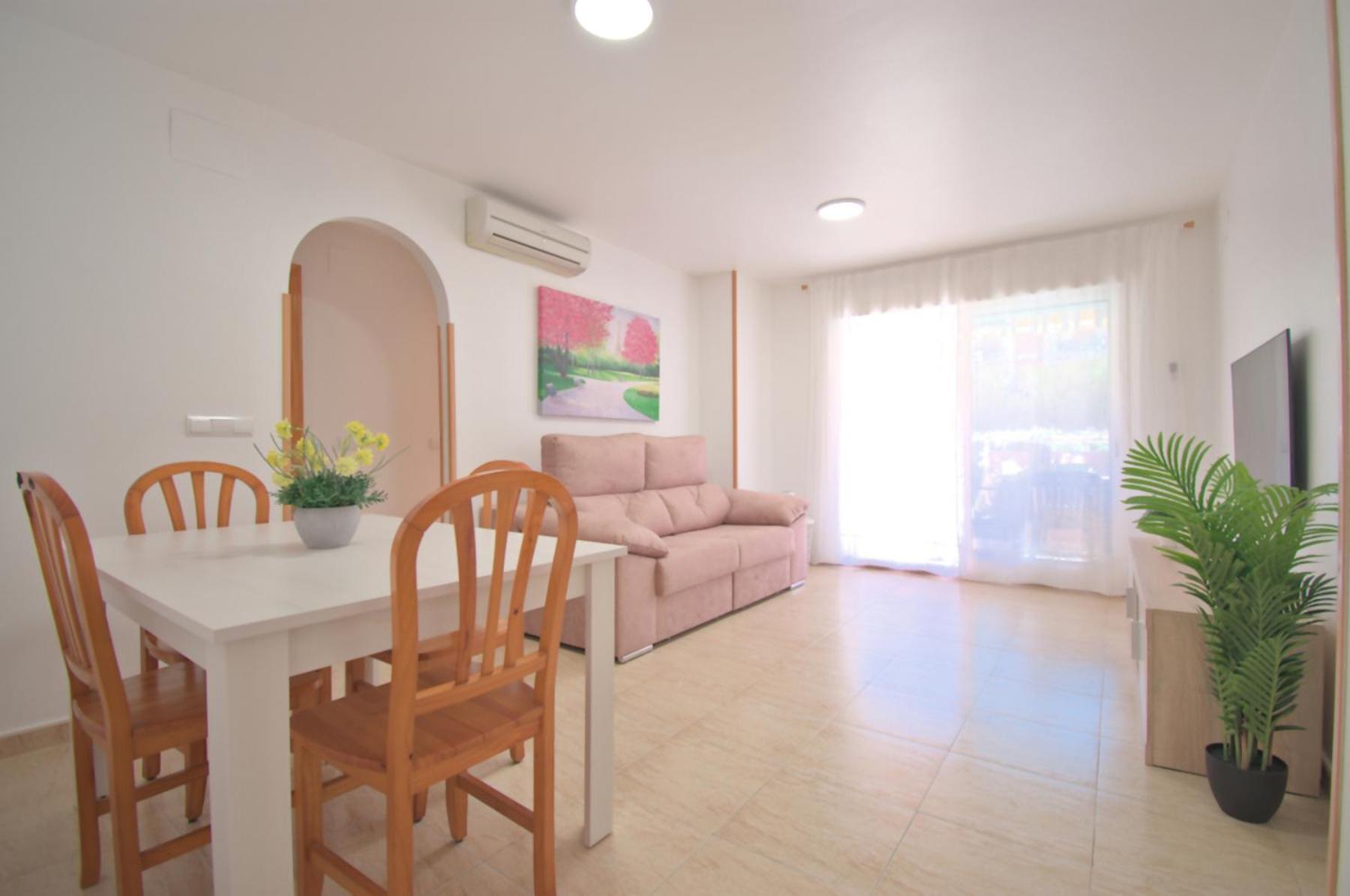 Castillo Playa By Edeal Homes 데니아 외부 사진